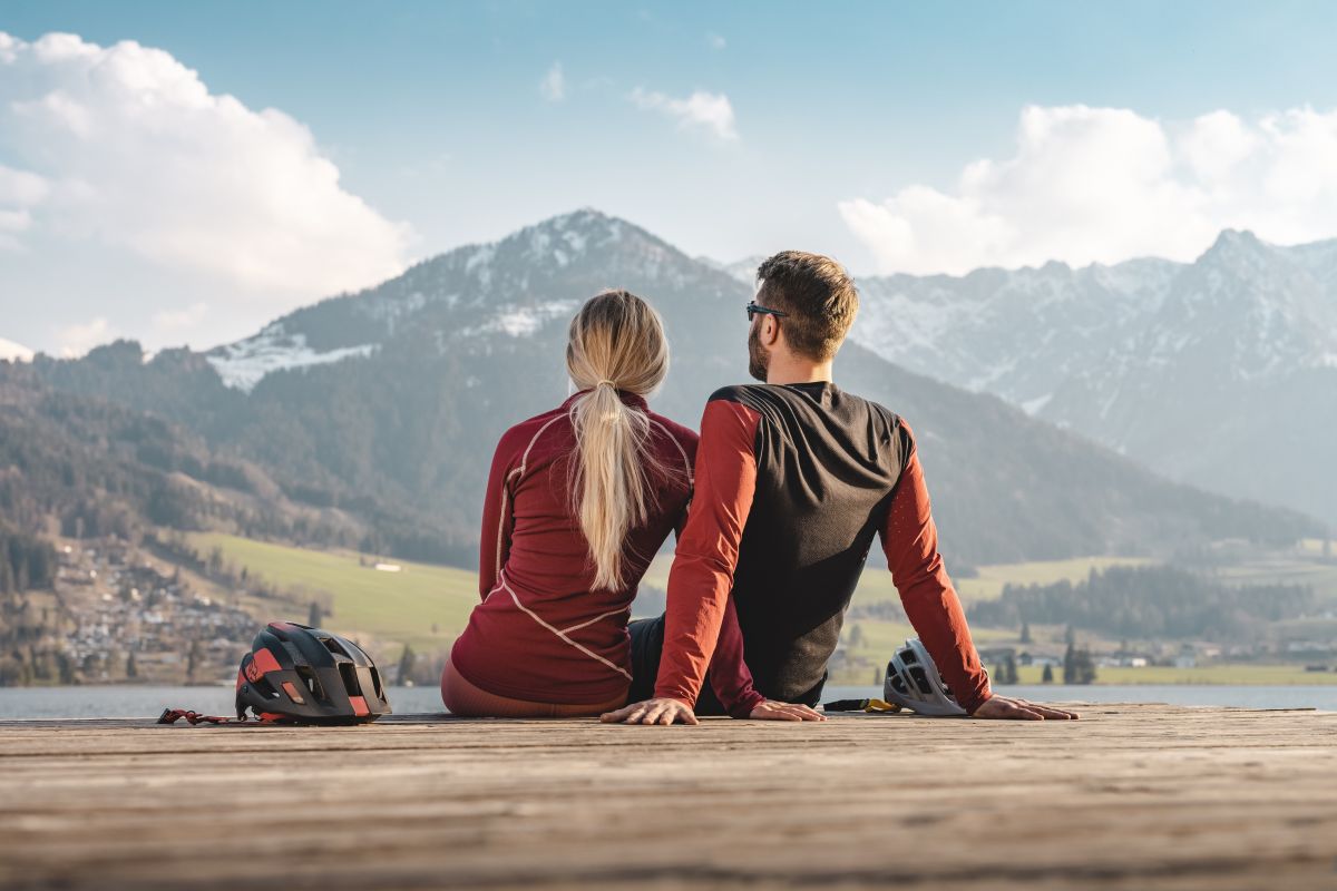 Nieuwe energie opdoen in de lente in Oostenrijk? Dit zijn onze tips! 1 ausblick geniessen c mathaus gartner das walchsee aktivresort