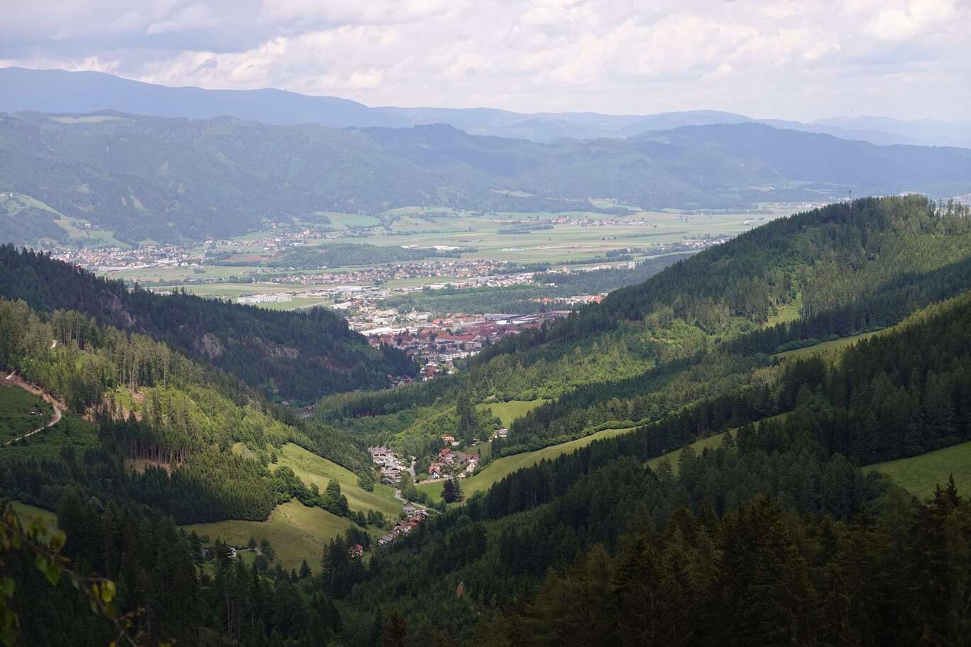 Veel vakantie voordeel in Murtal Oostenrijk 1 Murtal uitzicht Judenburg cfotograaf travelsbymonique