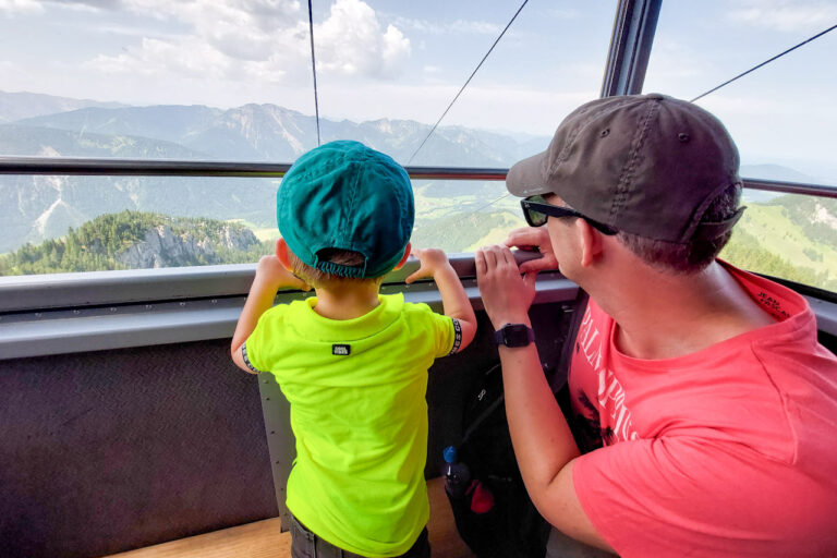 Vakantie met kinderen in Beieren: waarom Das Bayrischzell écht een paradijs is voor gezinnen 1 kinderhotel