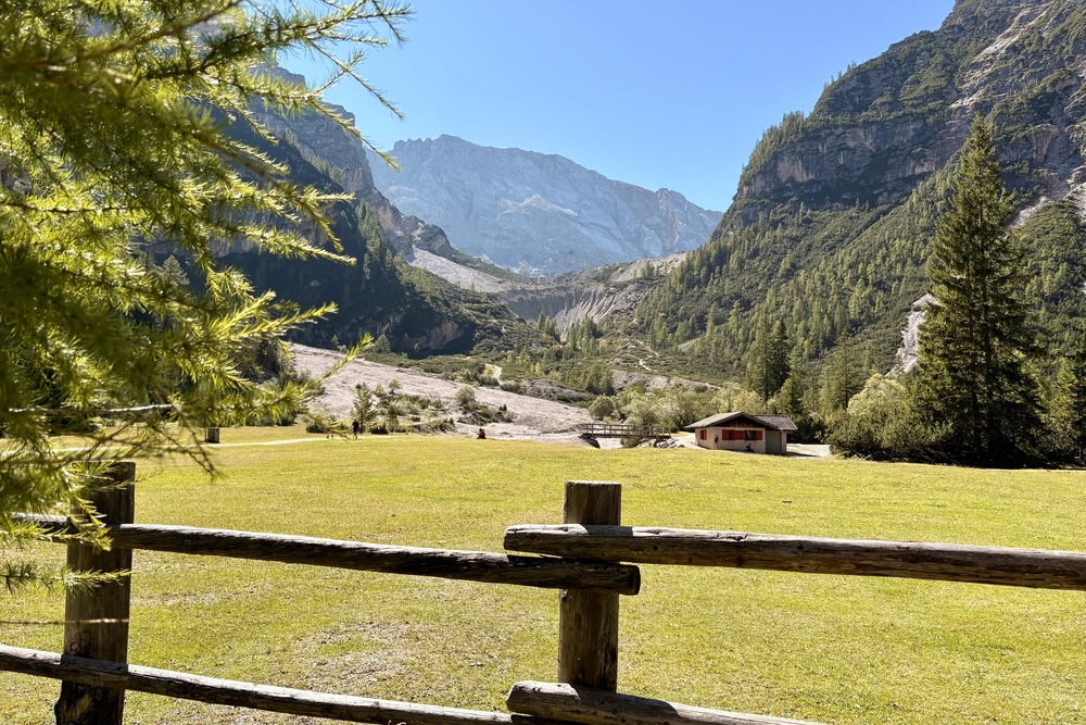 Uitzicht vanaf Albergo Pederü