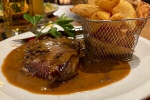 Oostenrijk Hinterstoder diner stoda ©travelsbymonique