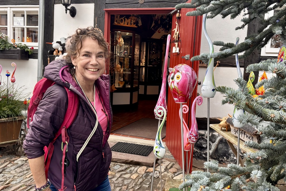 Großes Heiliges Kreuz Glas- und Holzstudio Pfeifer Goslar Altstadt Harz Duitsland