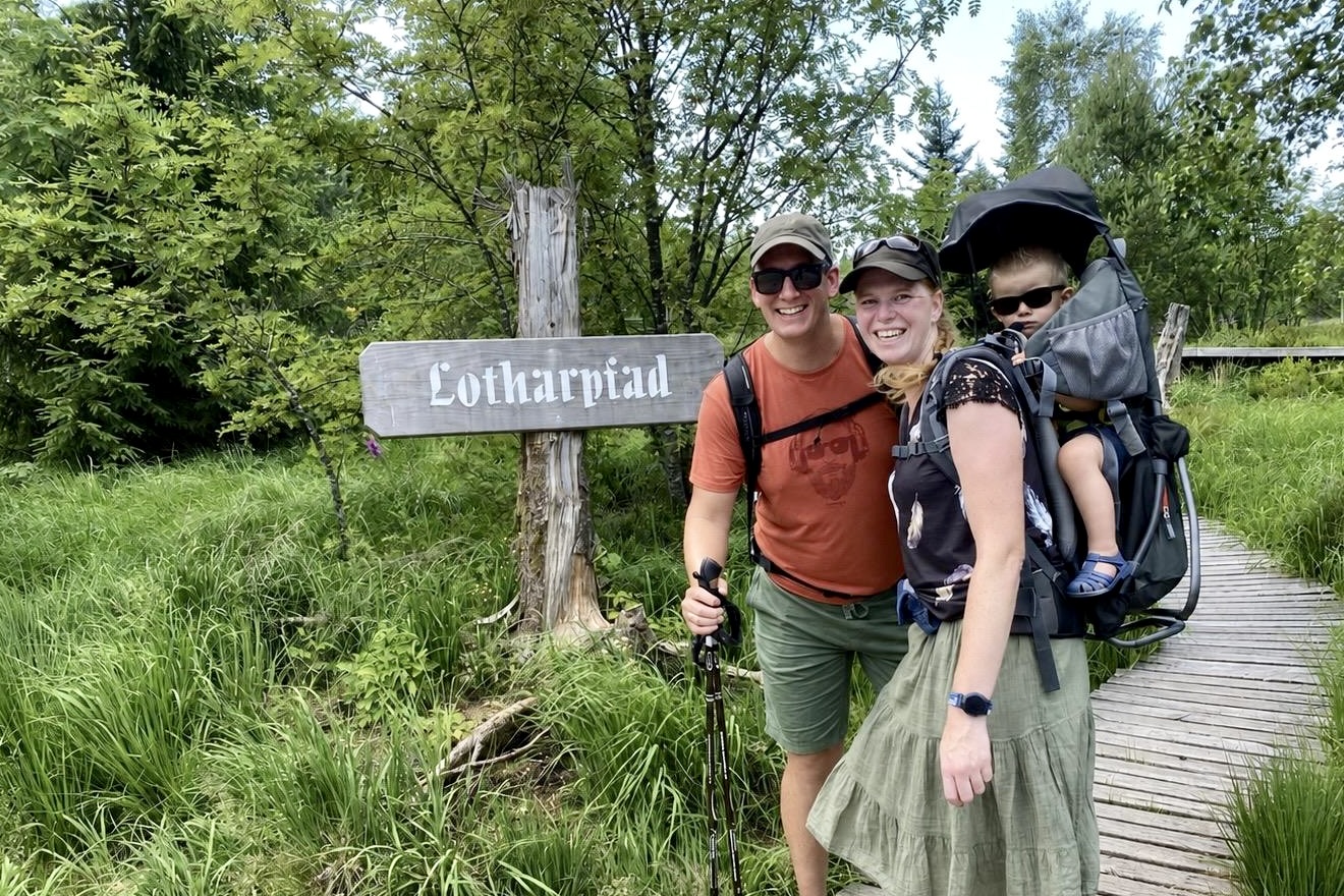gastloggers Frank, Didi en zoontje voor Travelsbymonique